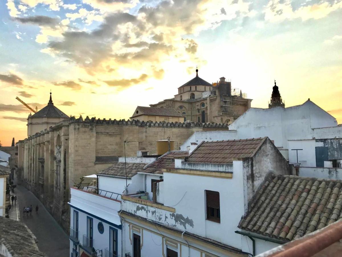 Mezquita Apartamento Apartment Cordoba Luaran gambar